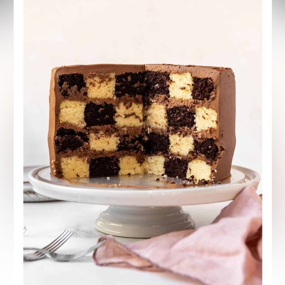 Vintage Classic checkerboard cake bakeware kit - Picture 7 of 7